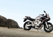 Yamaha FZ6 Fazer Yamaha FZ6 Fazer